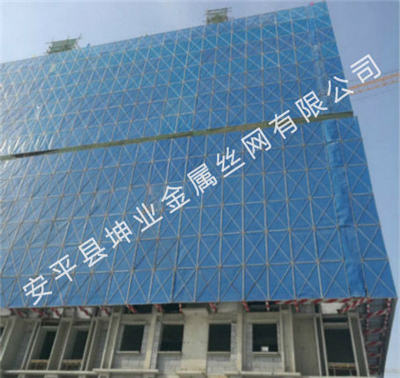 爬架網(wǎng)安裝案例